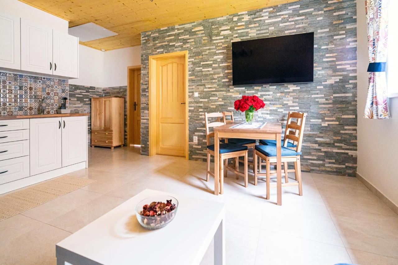 Pod Rozsutcom - Zatkov Dvor Apartment *