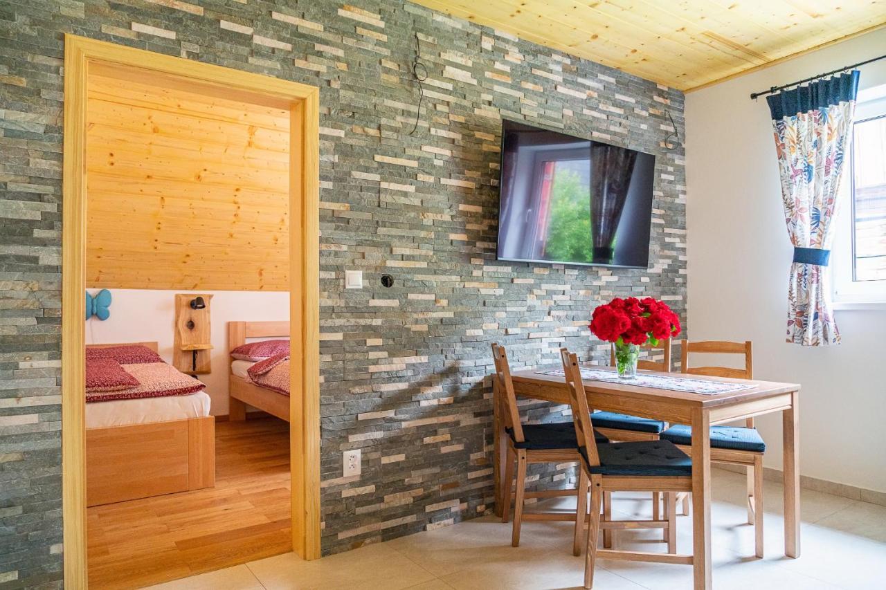 Pod Rozsutcom - Zatkov Dvor Apartment *